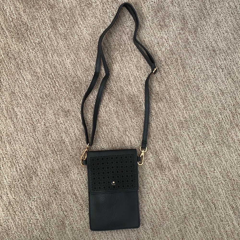 New phone purse